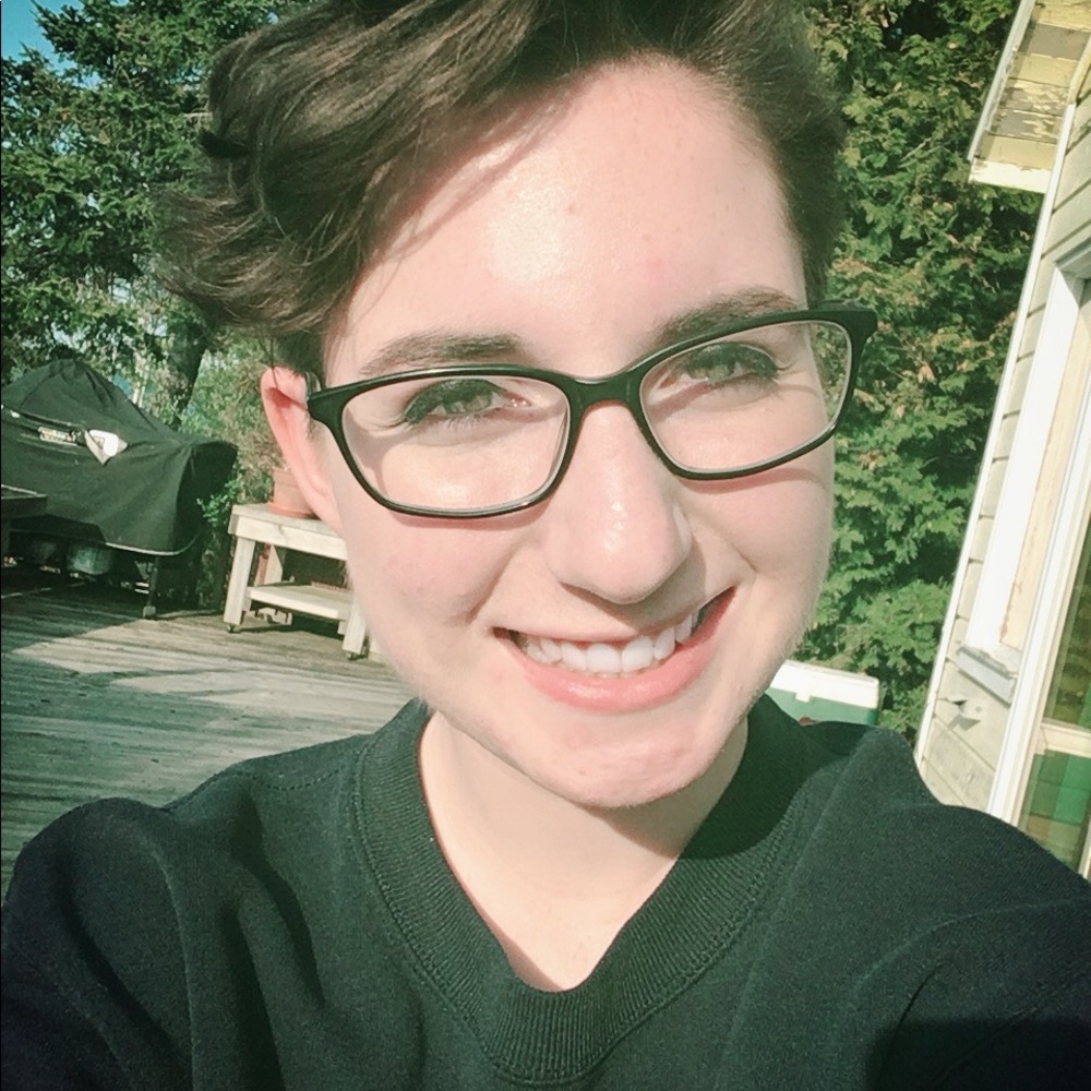 Meet your Posher, Anna